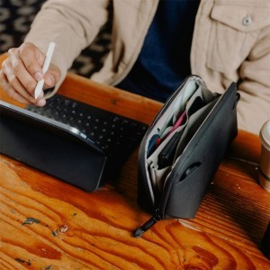 PEAK DESIGN Tech Pouch Small - Fekete-2