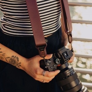 PEAK DESIGN Slide Lite - Holdfogyatkozás-1