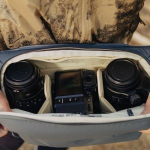 PEAK DESIGN Everyday Sling 10L - Tengerkék-7