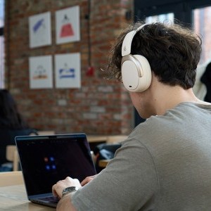 Edifier W80 fejhallgató (bézs)-4