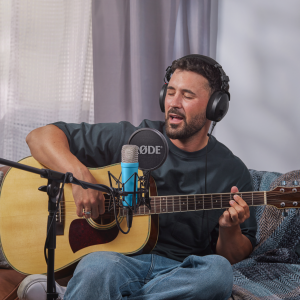 RØDE NT1 Signature Series kondenzátor stúdió mikrofon, kék-7