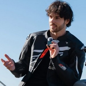 Insta360 GPS előnézeti távirányító beépített mikrofonnal-5