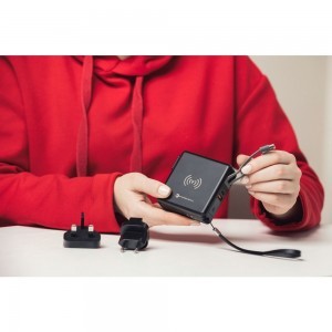 FORCELL F-ENERGY multifunkcionális töltő 20W 5 az 1-ben USB-C/villám kábellel, 10000mAh power bankkal és vezeték nélküli töltéssel 15W-3