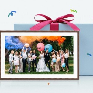 Arzopa D156 digitális képkeret (sötétbarna) 15,6