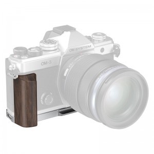 Smallrig 5563 L-Shaped Mount Plate with Wooden Handle for OM System OM-3