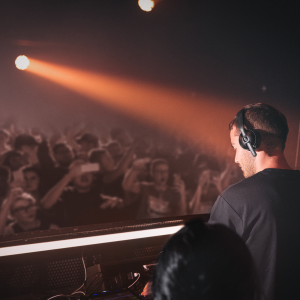 RØDE NTH-50 professzionális On-Ear stúdió és DJ fejhallgató-35