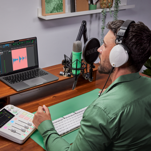 RØDE NTH-100 professzionális Over-Ear fejhallgató, fehér-18