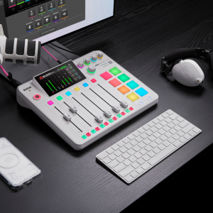RØDECaster Pro II podcast és audio produkciós keverő, fehér-4