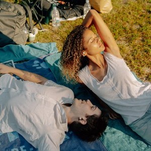 Edifier Comfo Q gyöngyházfehér bluetooth fülhallgató-3