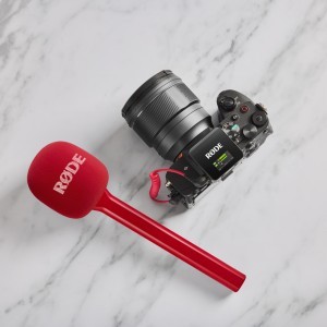RØDE Interview GO mikrofonfogó nyél vezeték néküli mikrofonokhoz, piros-5