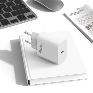 Blavec Hálózati töltő BC-9 - USB-C - PD 20W 3A USB-C - USB-C kábel (TCBC9-CW203A+CC) fehér-3