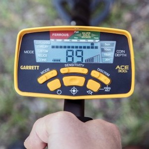 Garrett ACE 300i fémdetektor-11