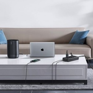 UGREEN S622 elosztó, 20W, 6xAC, 3xUSB, USB-C, 1,5m kábel-4