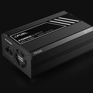 SkyRC eFuel 17A / 12V / 200W tápegység