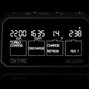 SkyRC NC2200 AA / AAA töltő-1