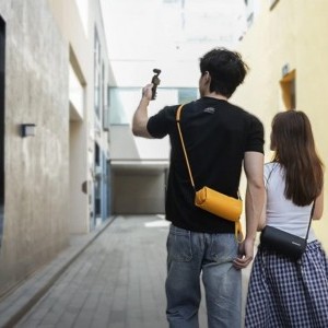 Tárolótáska Sunnylife DJI OSMO 360/ Insta360 GO Ultra/ OP 3/ sportkamerához, okostelefonhoz (sárga)-4