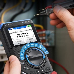 FNIRSI Handheld Digital Multimeter Oscilloscope SigGen 3 in 1 DST-210-6