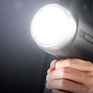 Flash Neewer Q200-1