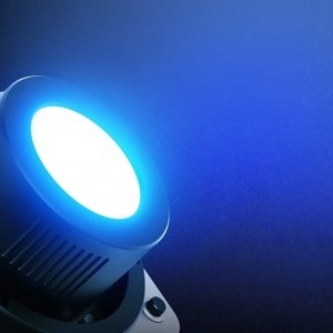 Neewer HB80C Mini RGB COB LED videólámpa-8