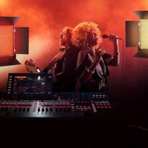 LED videólámpa NEEWER AP150C 150W-4