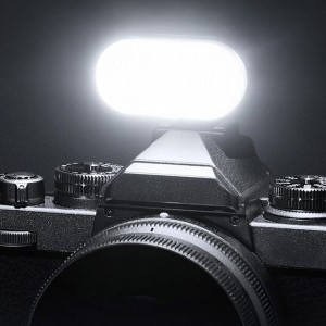 Mini Camera Flash NEEWER BASICS N12-4