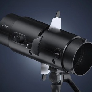 NEEWER LS-300 300W SPOTLÁMPA SNOOT BOWENS RÖGZÍTÉSSEL-6
