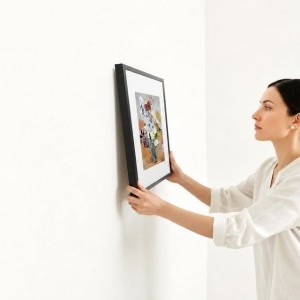 SwitchBot AI Art Frame 13,3