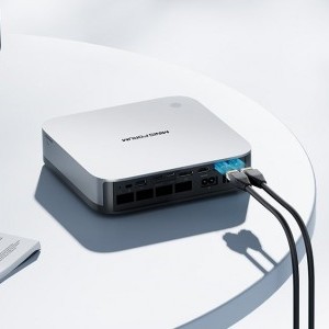 Minisforum X1 Pro-370 Ryzen AI 9 HX370 barebone mini PC-6
