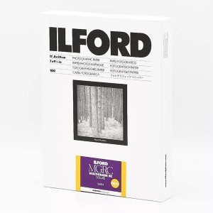 Ilford Multigrade V RC DeLuxe 25M 24,0x30,5 cm Satin (10 lap)