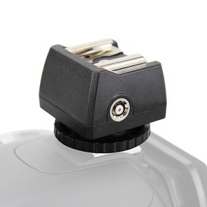 JJC JSC-8 középérintkezős vakupapucs adapter