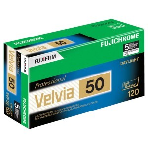 Fujifilm Velvia 50 RVP 120 színes dia rollfilm (5-ös csomag)
