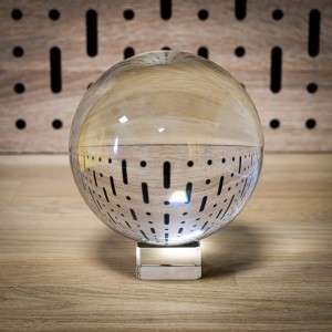 Fotós üveggömb, fotógömb 15cm K9 kristály talppal